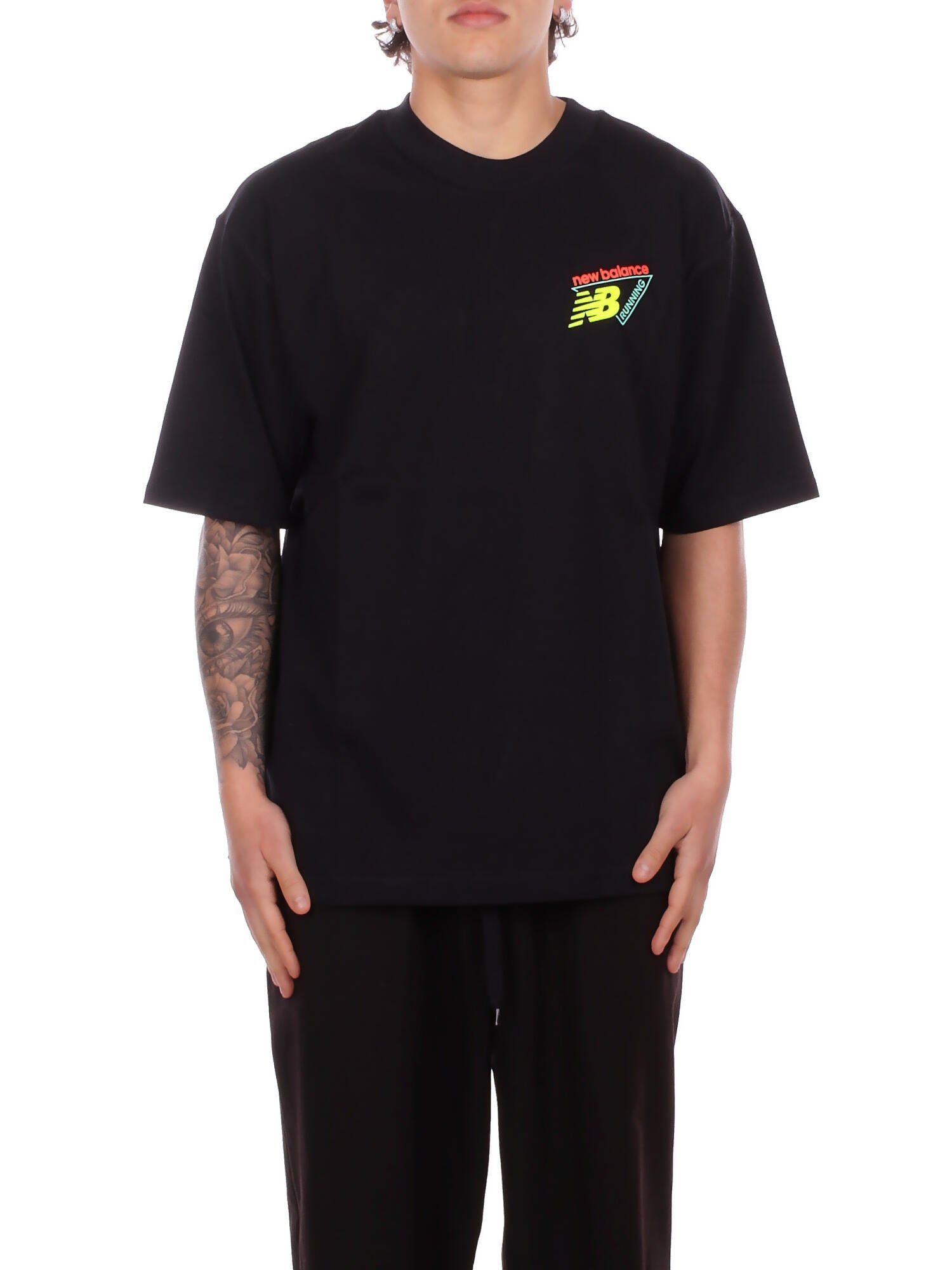 NEW BALANCE Unisex T-shirt MT61V4ZG BK Classic tri-logo heat map Black