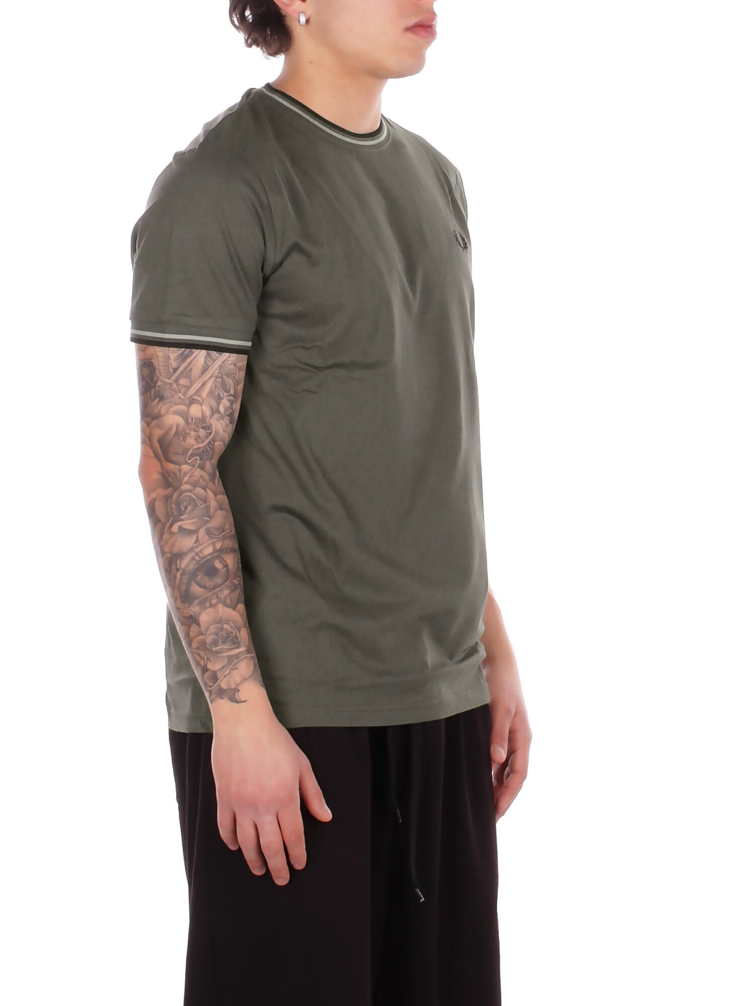 fred perry M1588V