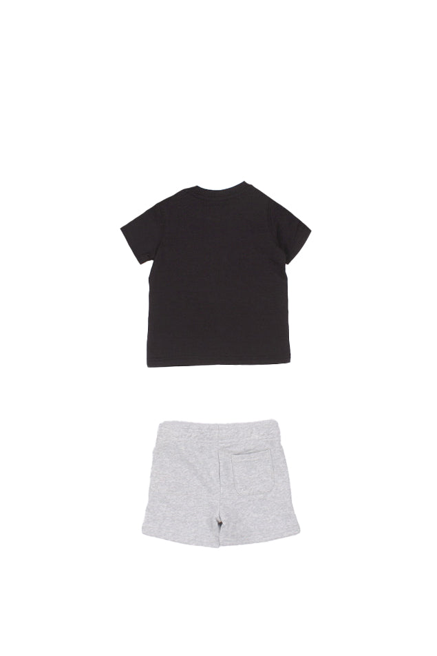 NEW BALANCE Unisex Junior Completo LAKB0318 BK Stacked logo tee & ft short se Caviar
