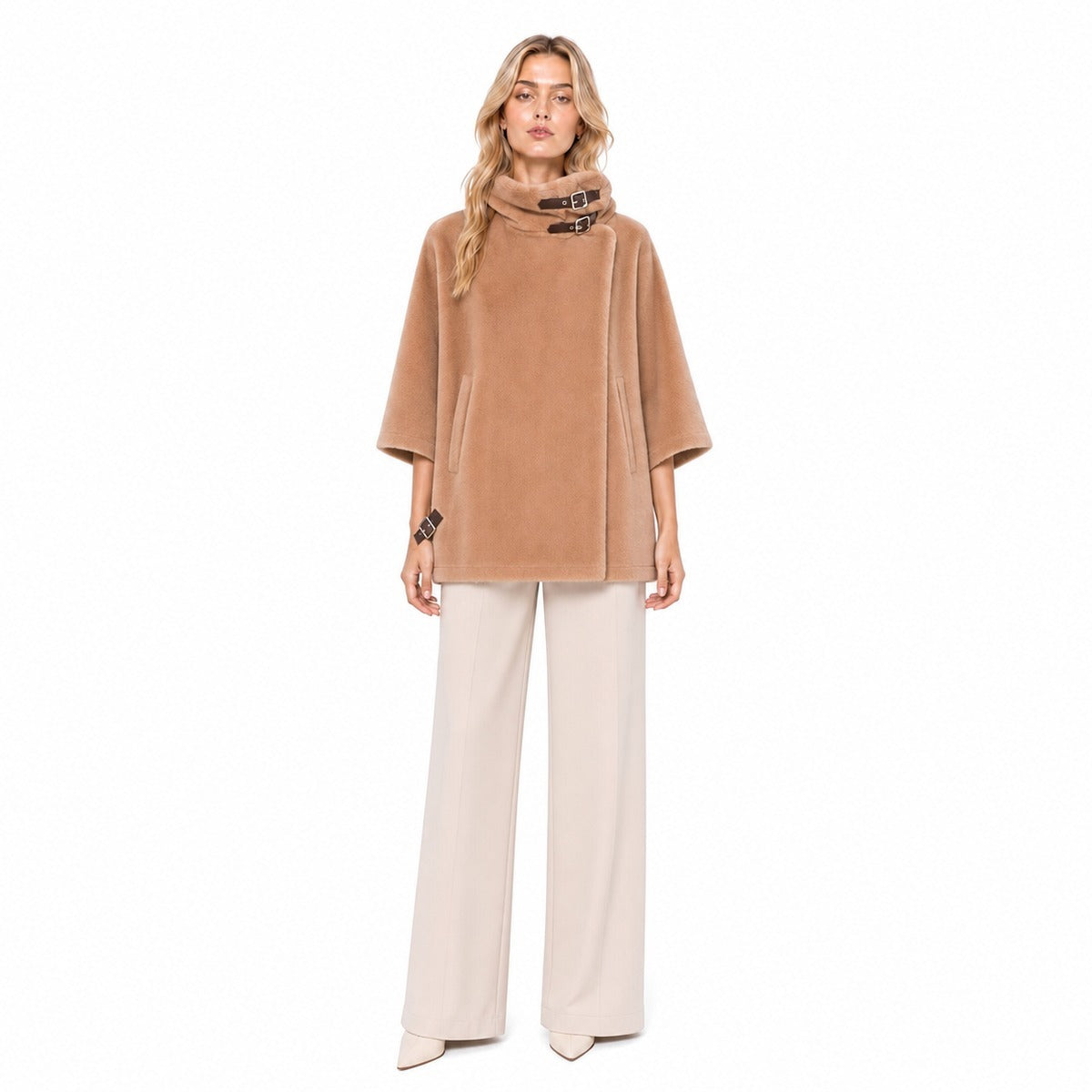 Cappotto Donna MANILA GRACE E045PU ME013 in Ecopelliccia Beige