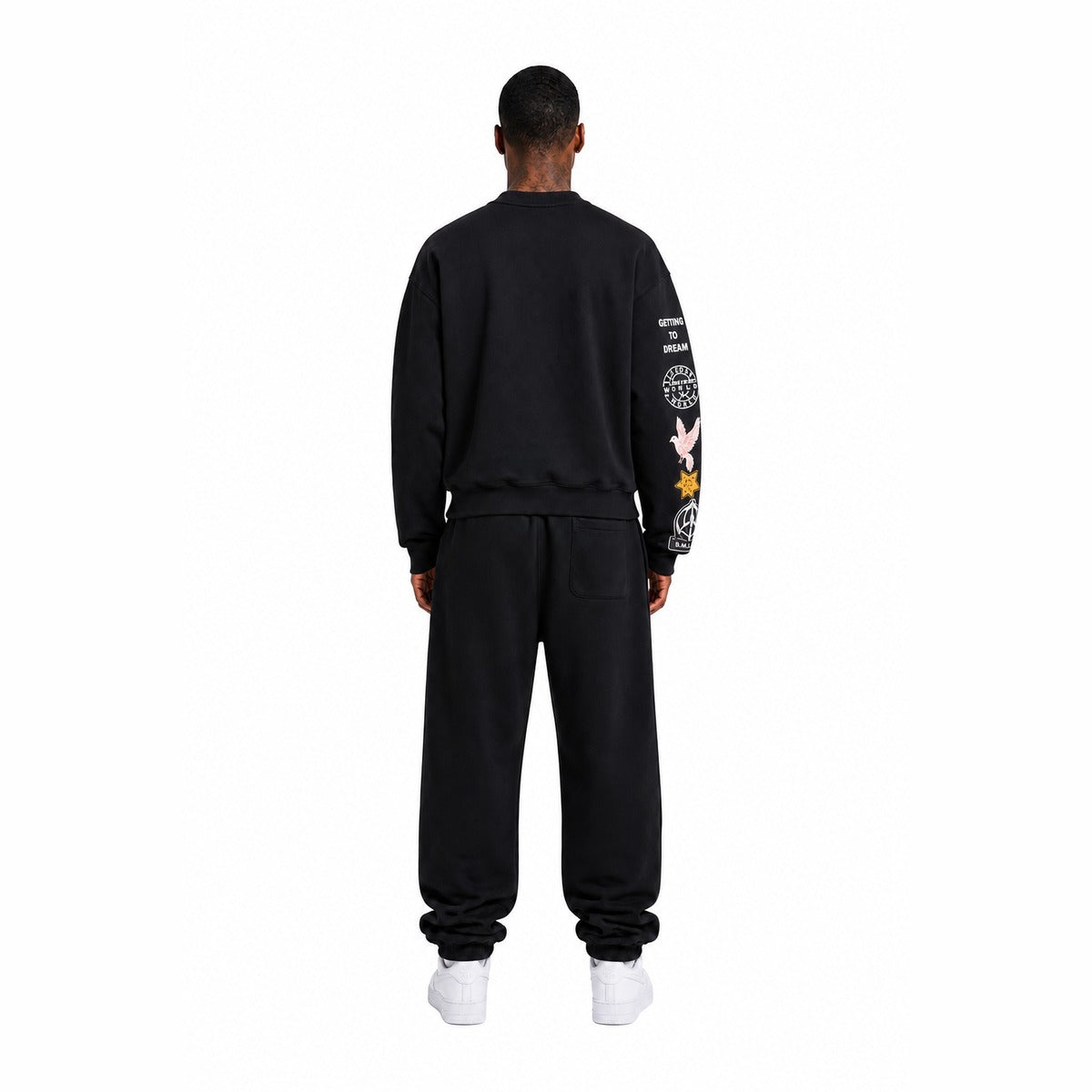 UMA26155FEBLACK_1