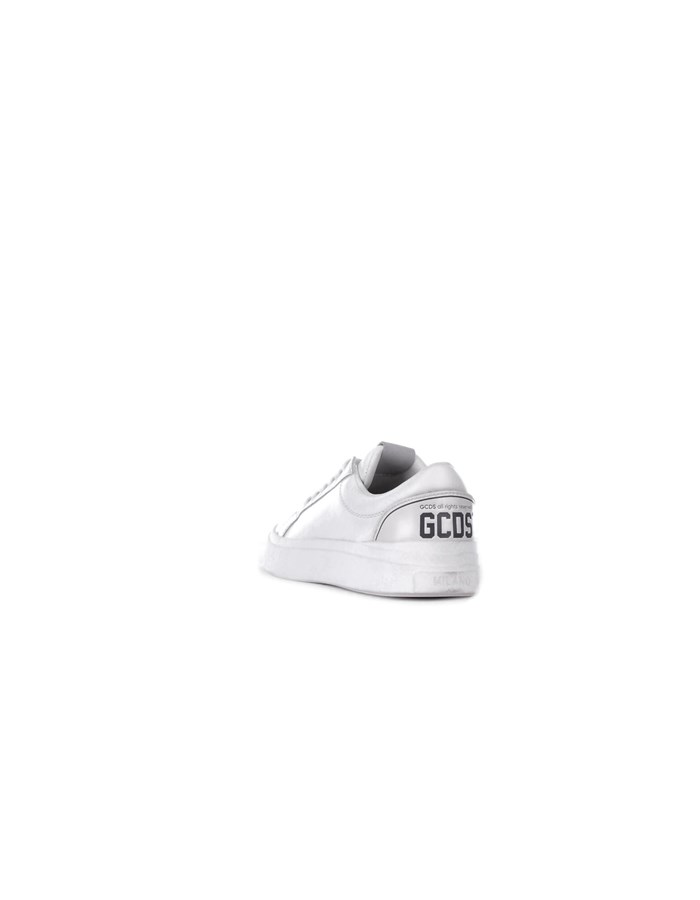 GCDS Sneakers Basse Unisex A2CU4202AB3 1 